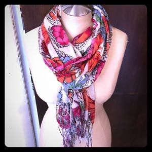D&Y butterfly fashion scarf